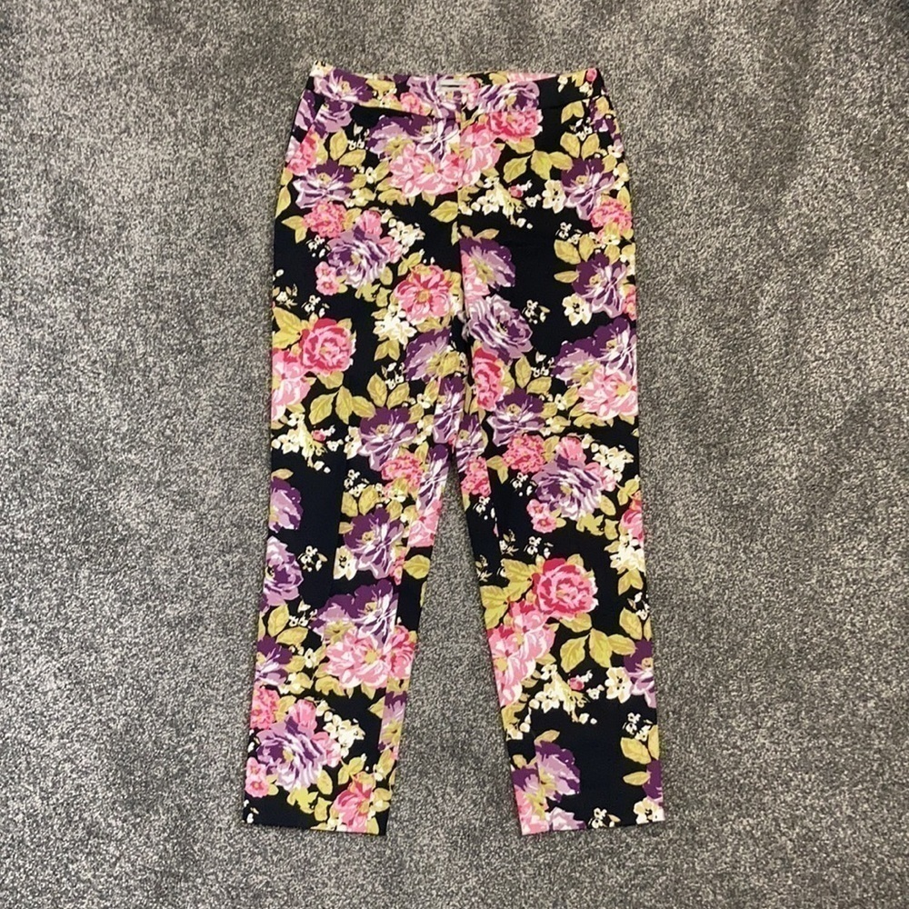 Halogen Taylor Fit floral capri